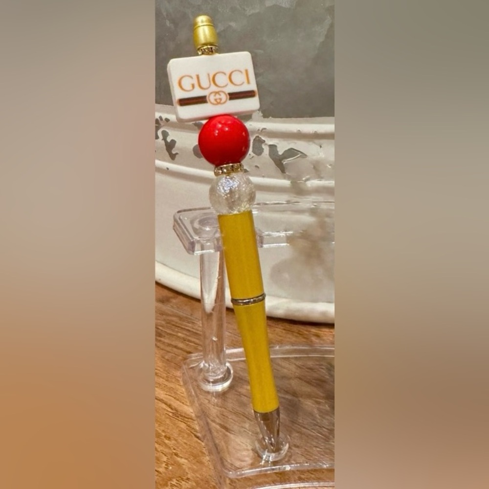 Cool hand beaded pen
